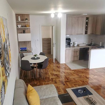S&D Apartman Lukavica Zewnętrze zdjęcie
